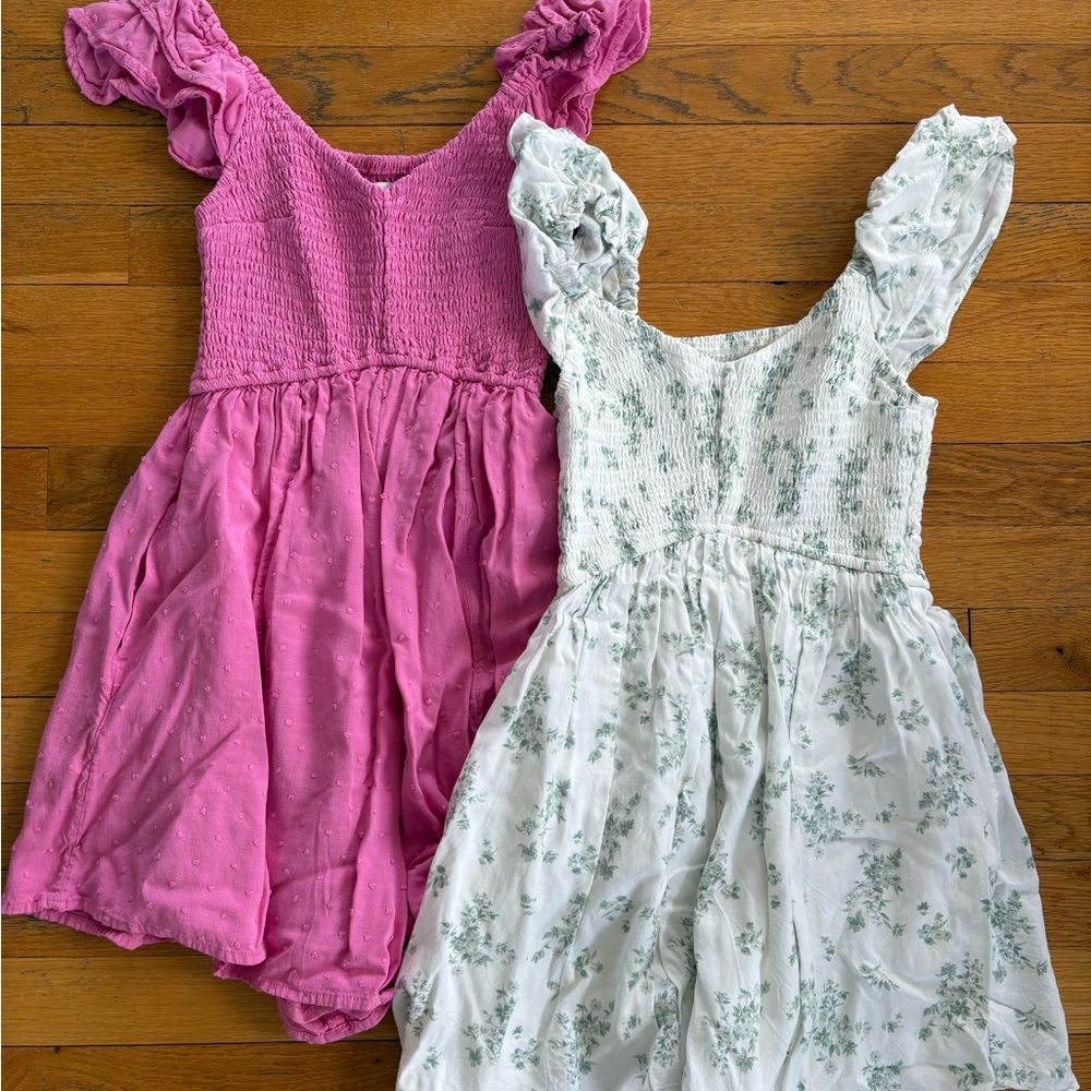 Set of Hollister smocked flutter sleeve mini romper pair XS